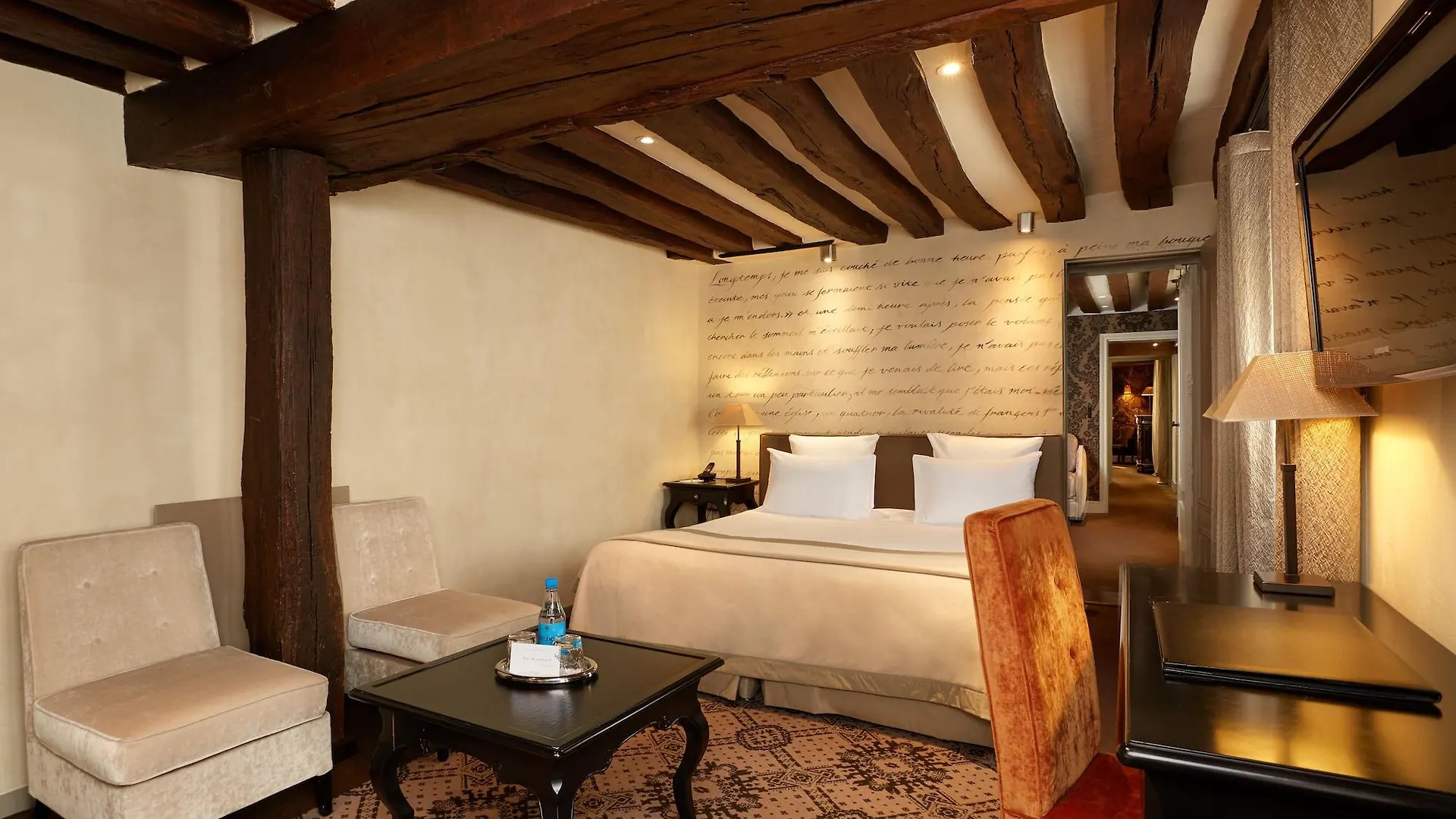 Le Pavillon De La Reine & Spa, Place Des Vosges Paris