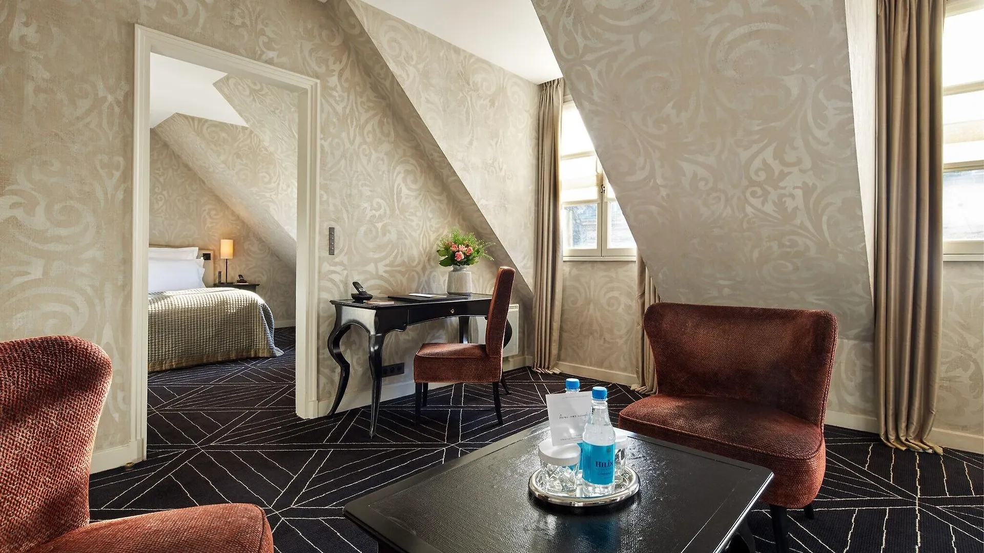 Le Pavillon De La Reine & Spa, Place Des Vosges 5* Paris
