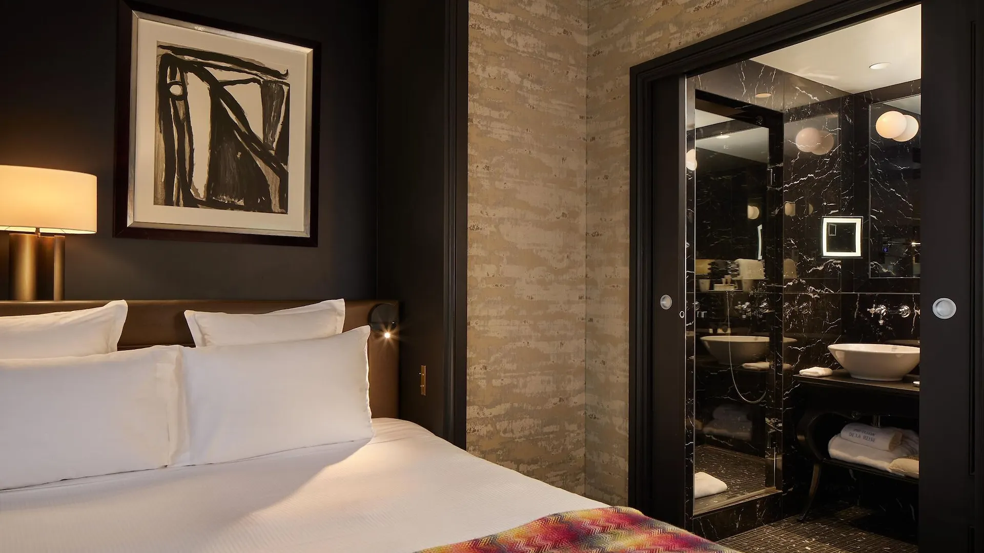 Le Pavillon De La Reine & Spa, Place Des Vosges 5* Paris