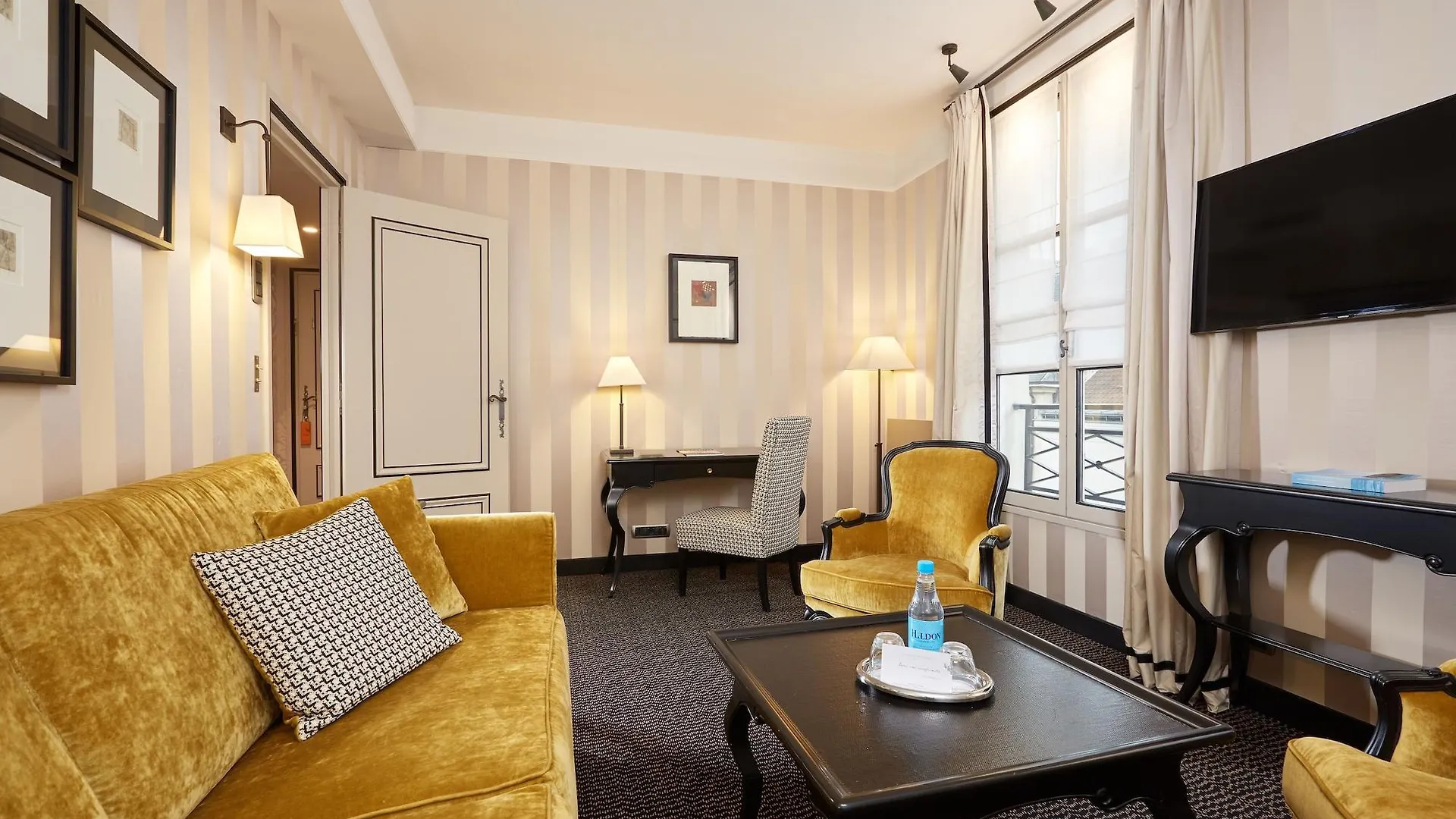 Hotel Le Pavillon De La Reine & Spa, Place Des Vosges