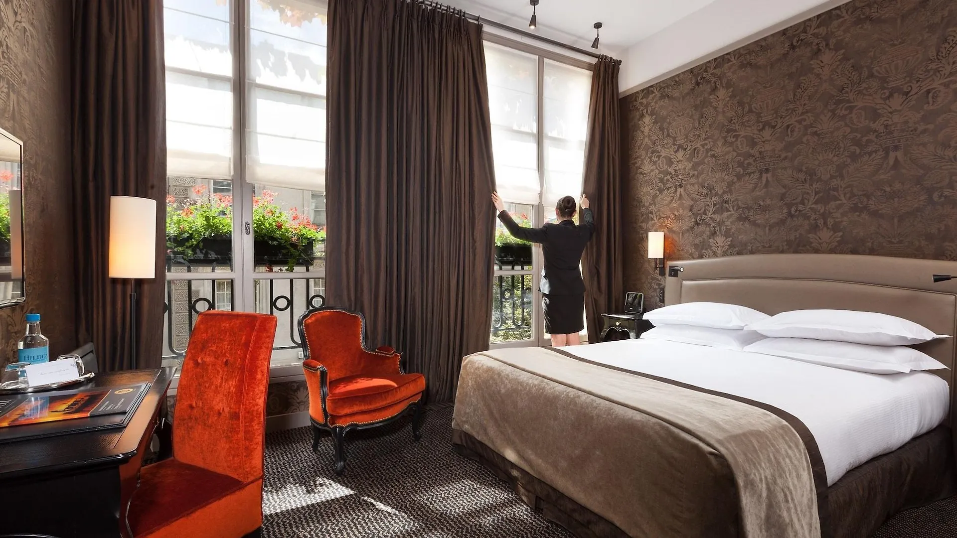 Le Pavillon De La Reine & Spa, Place Des Vosges