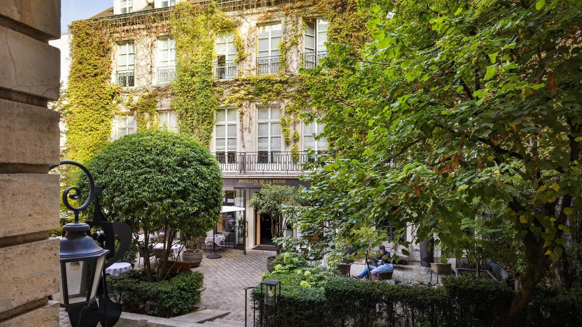 Le Pavillon De La Reine & Spa, Place Des Vosges Hotel 5*