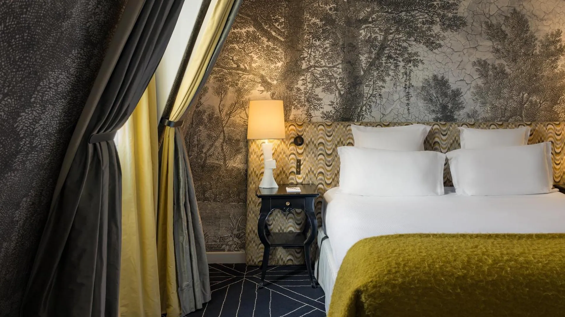 Hotel Le Pavillon De La Reine & Spa, Place Des Vosges